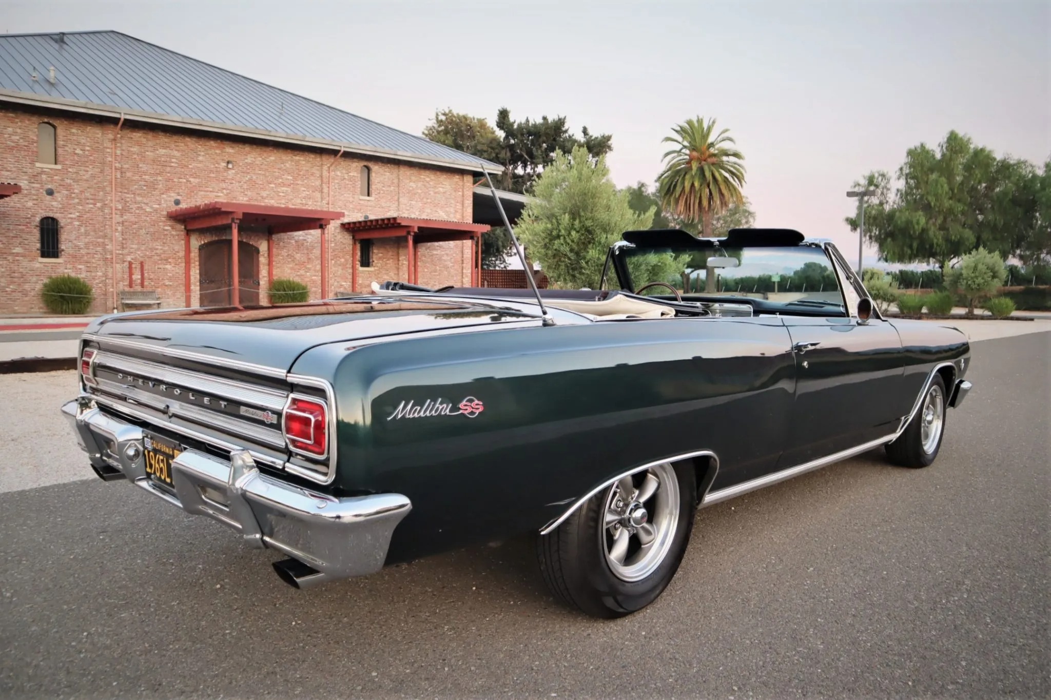 1965 Chevrolet Malibu Convertible 4-Speed