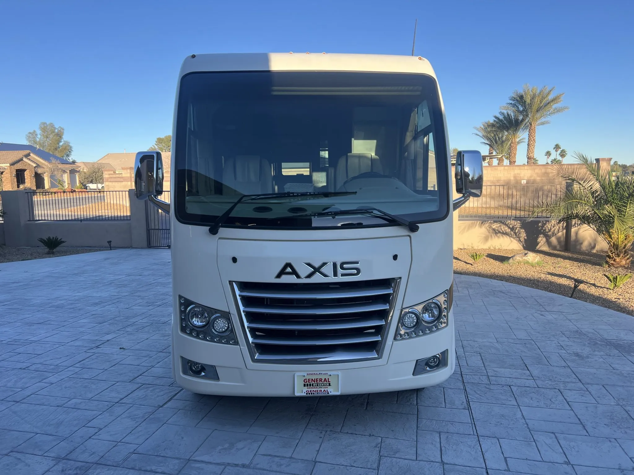 2018 Thor Motor Coach Axis 24.1